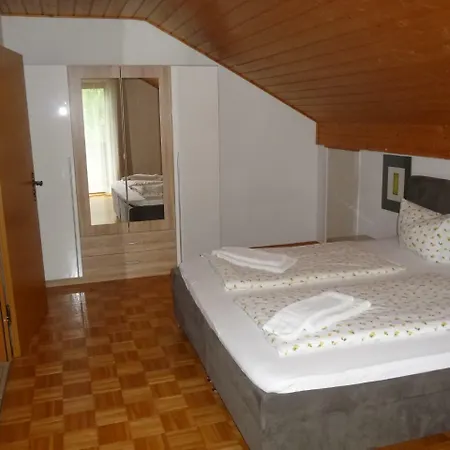 Ferienhaus Beim Holzeder Holiday home Wangen (Saxony-Anhalt)